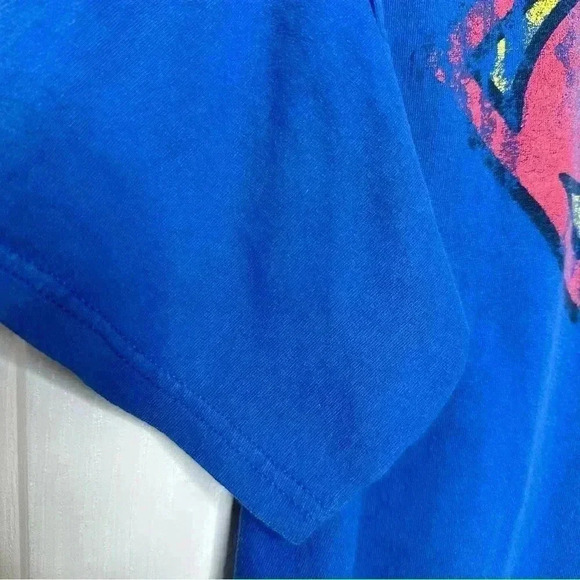 NTD Apparel Superman T-Shirt Blue / Red / Yellow Size Large - Picture 2 of 16